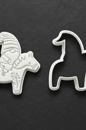 Ausstechform Wichtel auf Dalapferd inkl. Stempel