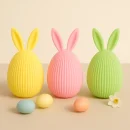 Osterei Figur mit Ohren als Osterdekoration